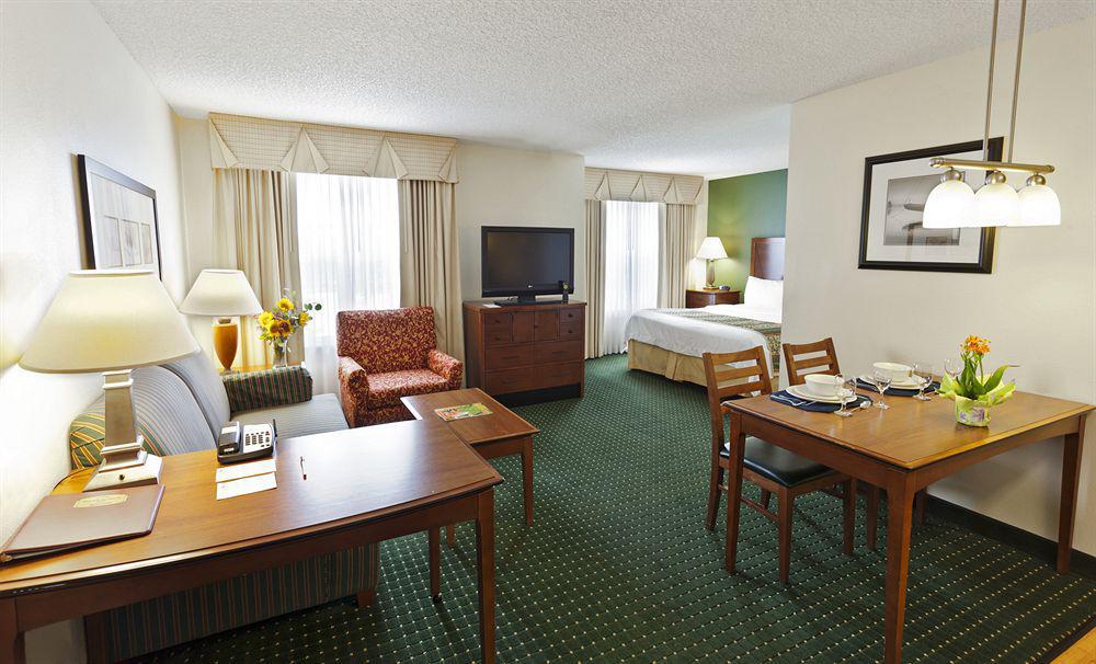Residence Inn By Marriott Denver Airport At Gateway Park Аврора Экстерьер фото