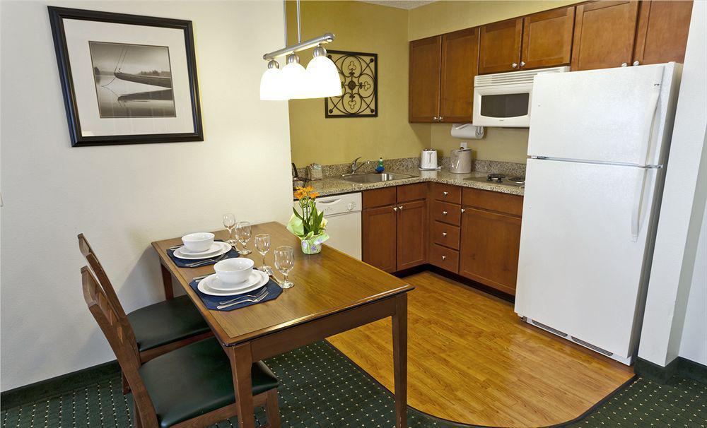 Residence Inn By Marriott Denver Airport At Gateway Park Аврора Экстерьер фото